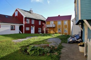 Grønn hage på Grip
