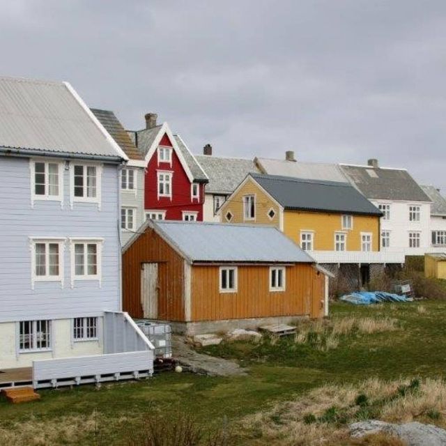 Lyst hus på Grip